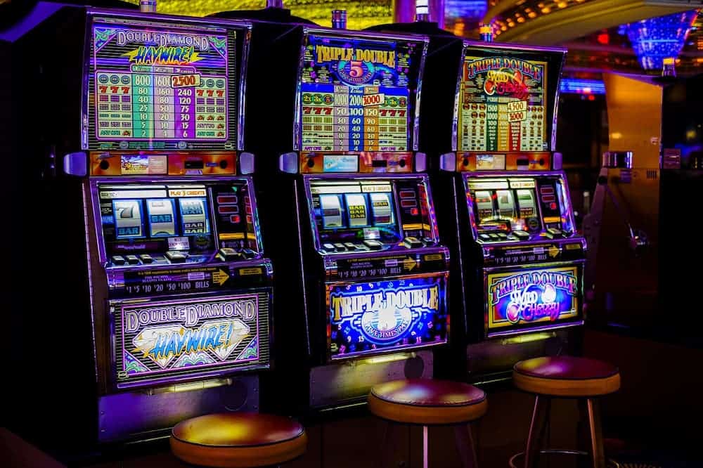 Cách nhận diện máy slot 777 có tỉ lệ thắng cao